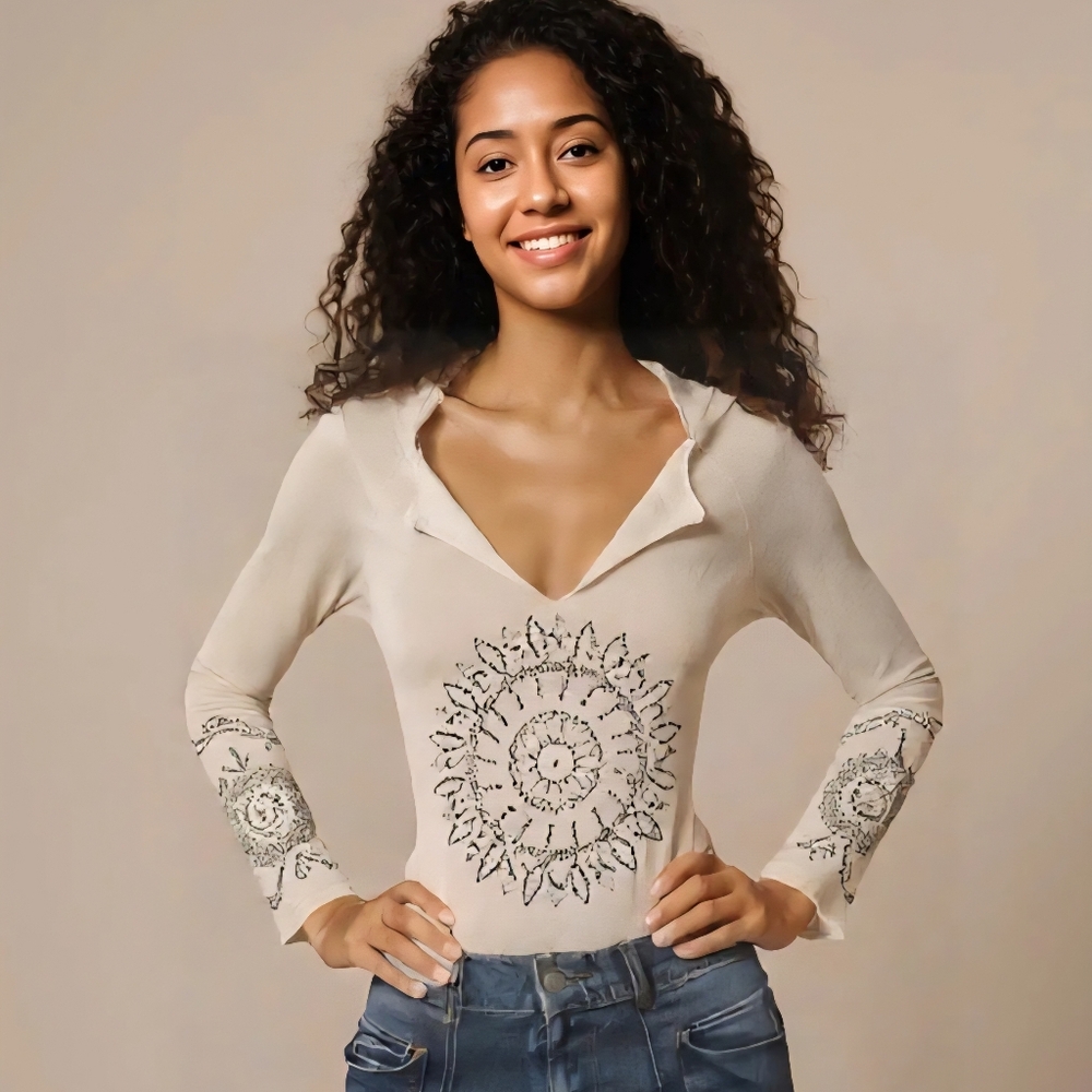 CALVIN KLEIN Mandala Dance Shirt Size Small